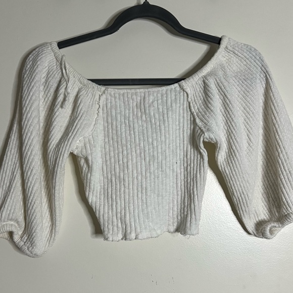 Urban Outfitters Crop Top - Picture 3 of 3